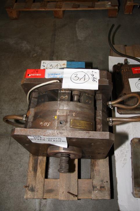 Plastic processing machines for plastic dishes-2